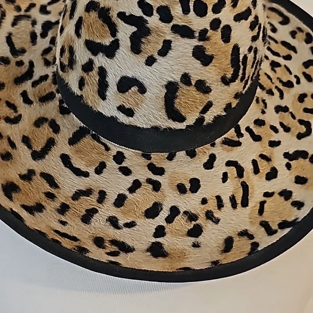 CHAPEAU‎ CREATIONS CHEETAH PRINT HAT